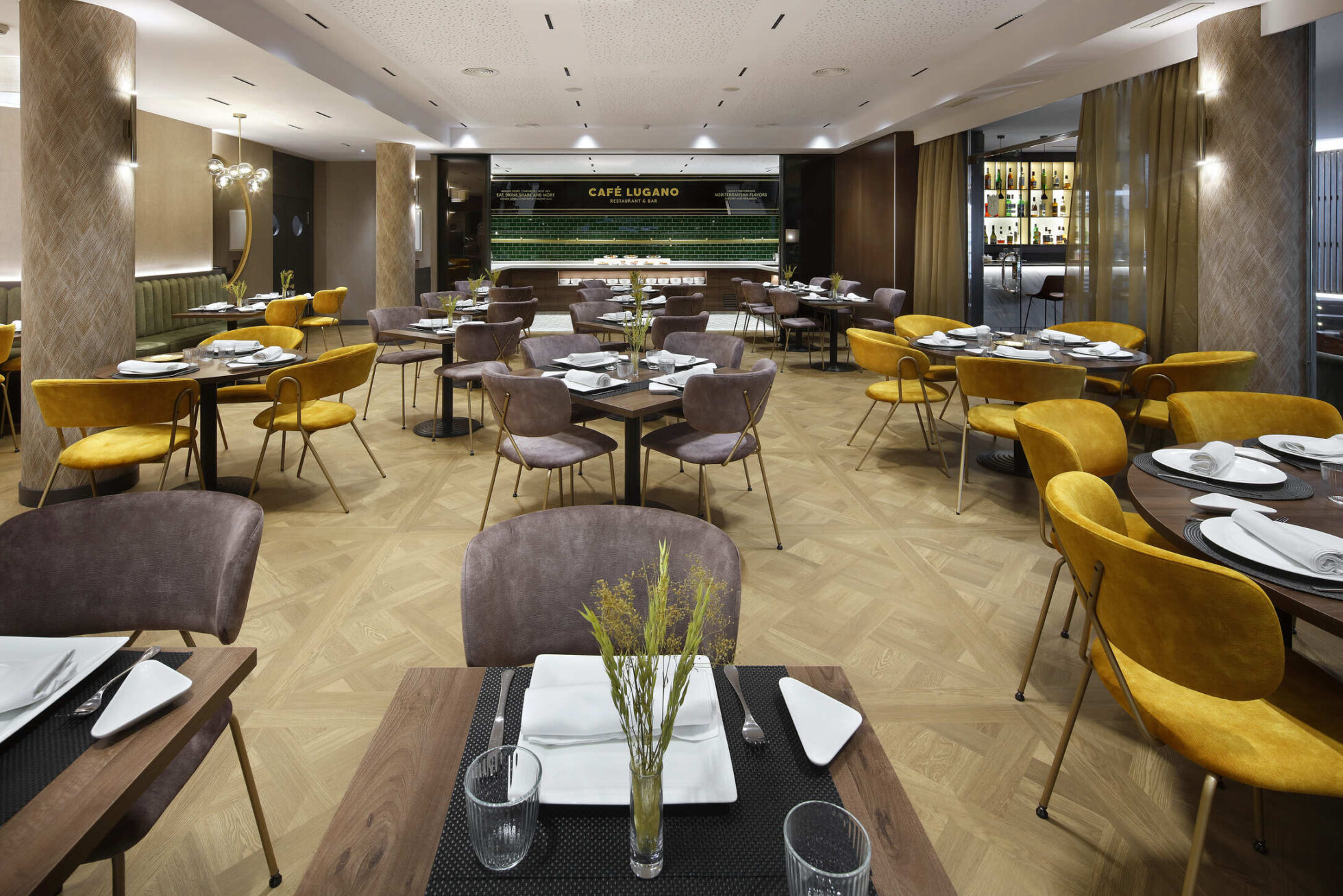 Caf� Lugano Hotel HCC ST Moritz - Barcelone, Espagne