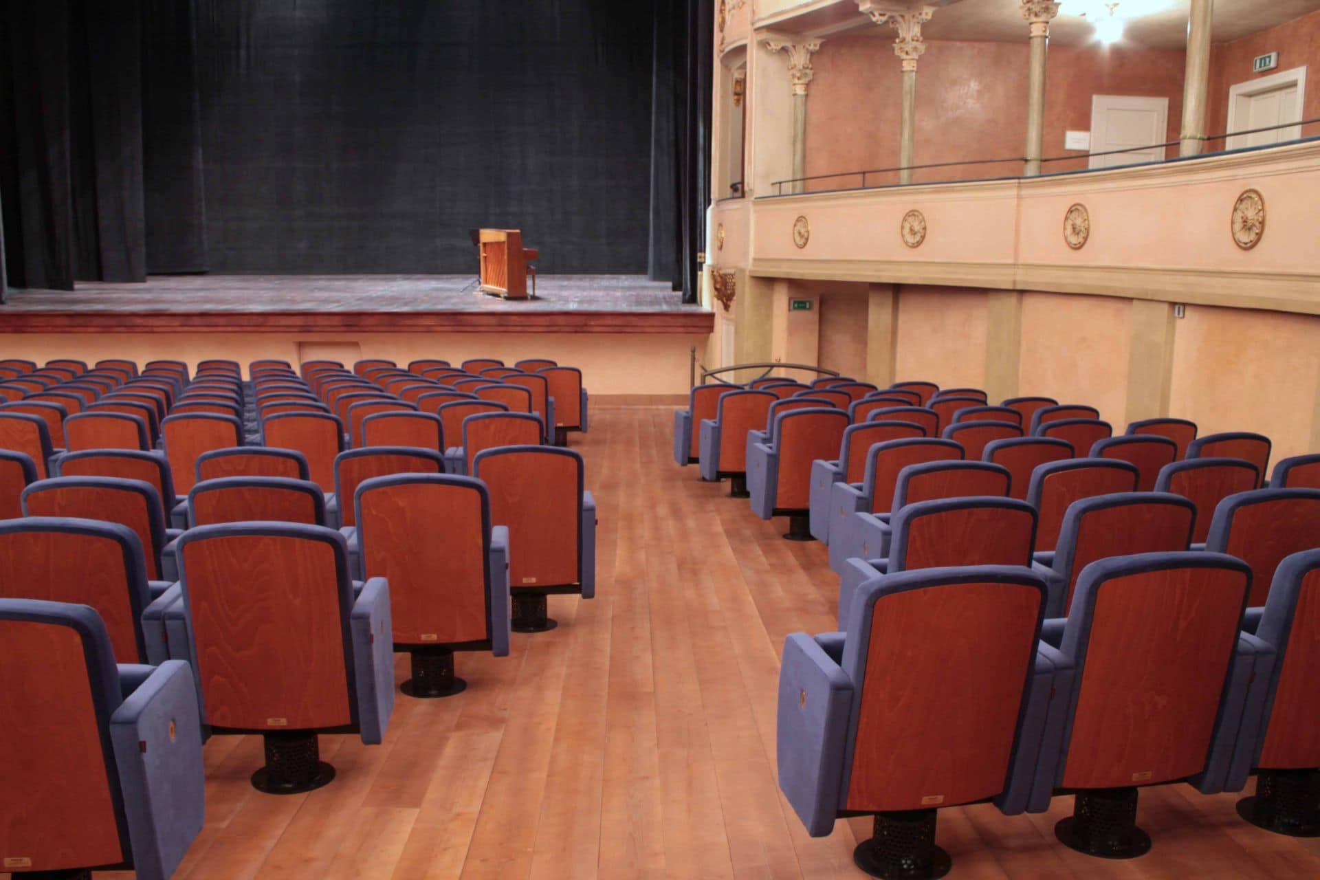 Fauteuils Lugano  Ariosto Teather