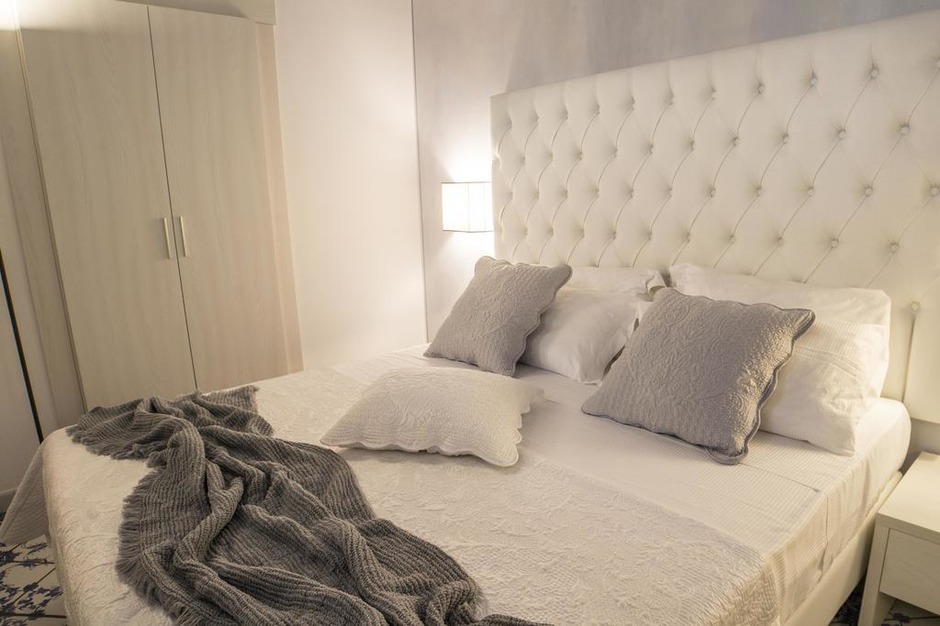 Meubles de chambre d'h�tel � Naples, Italie