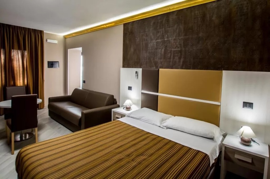 Mobilier de chambre d'h�tel � Potenza, Italie